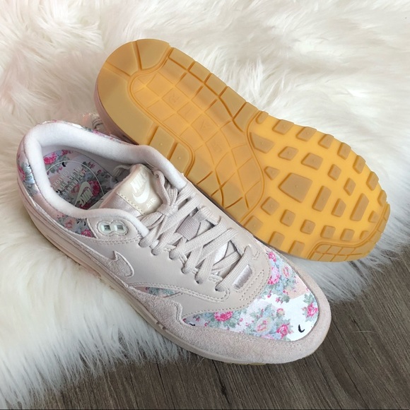 Brand New Nike Air Max 1 Special Edition Floral - Picture 8 of 8